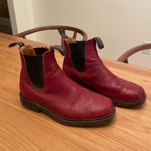 Blundstones
